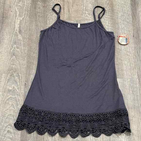 Michael Farrell Crochet Bottom Cami - Size MEDIUM - Charcoal - Picture 1 of 8